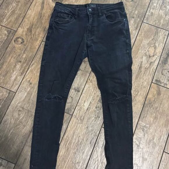 YoungLA Other - Men’s YoungLa Black bodybuilder Skinny Jeans 30x28